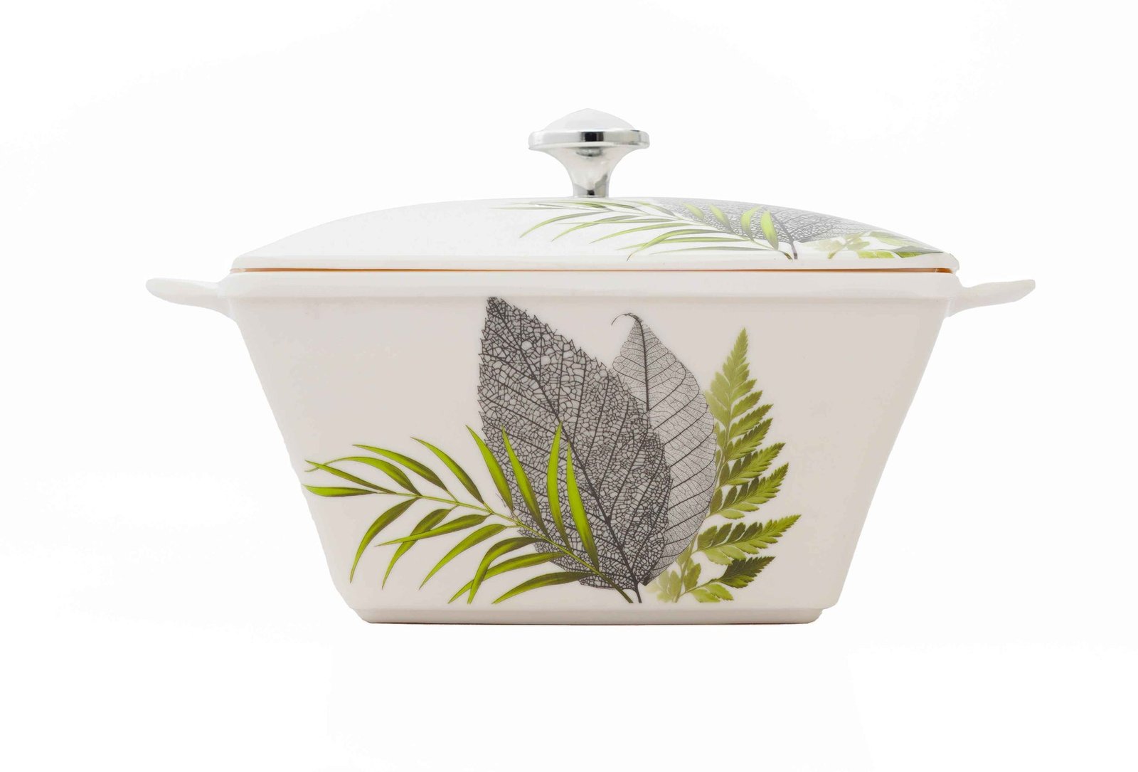 Elegant Leaf Pattern Dinner Set view 3